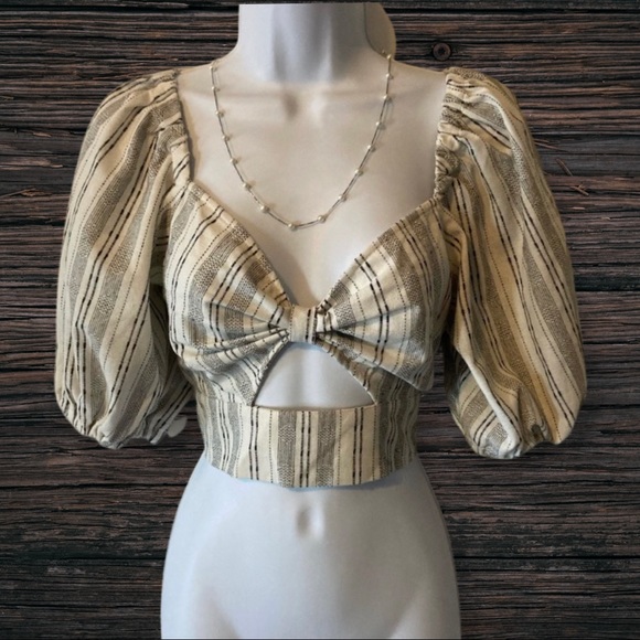 Lulus Black Striped Knot-Front Puff Sleeve Crop Top, Size Large, Black /… - Picture 2 of 10